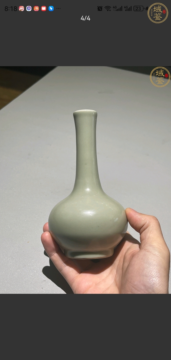 古玩陶瓷青釉長(zhǎng)頸瓶真品鑒賞圖