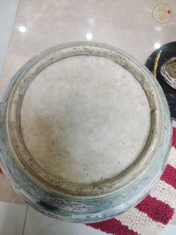 古玩陶瓷粉彩刀馬人物卷缸真品鑒賞圖