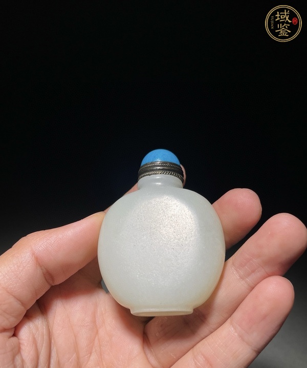 古玩和田玉鼻煙壺真品鑒賞圖