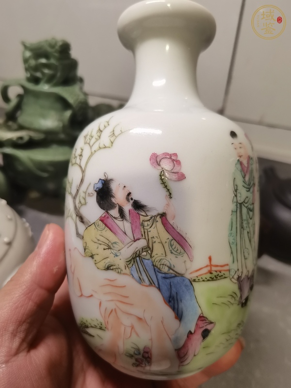 古玩陶瓷粉彩瓶真品鑒賞圖