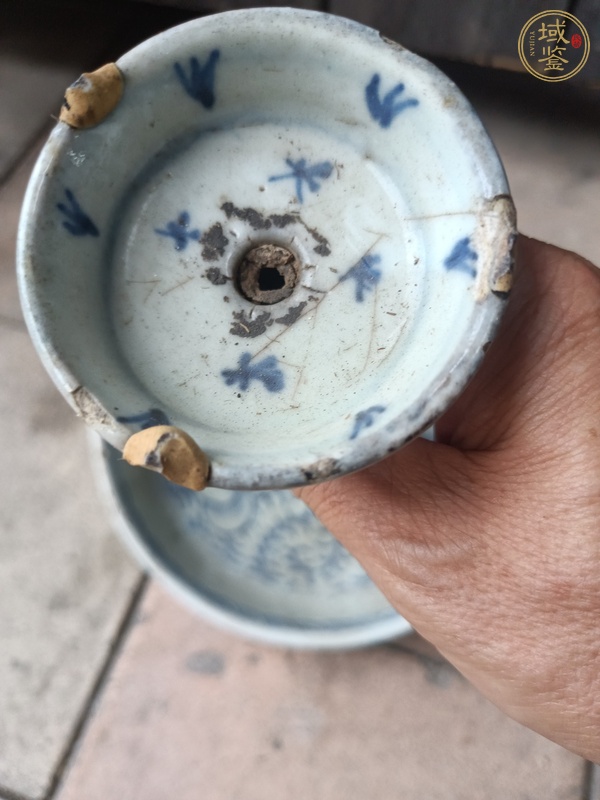 古玩陶瓷青花燈臺(tái)真品鑒賞圖