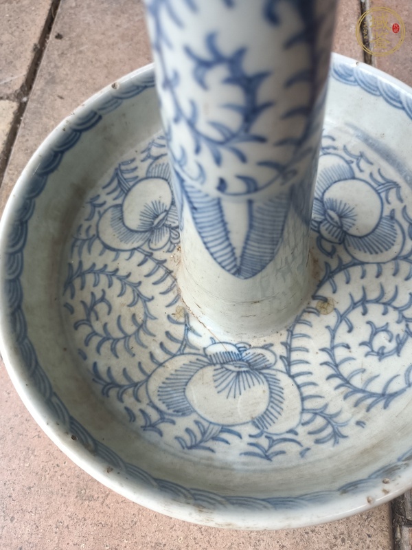 古玩陶瓷青花燈臺(tái)真品鑒賞圖
