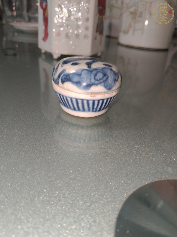 古玩陶瓷青花云鶴紋粉盒真品鑒賞圖