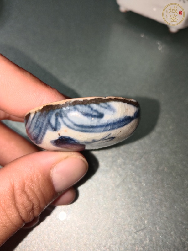 古玩陶瓷青花云鶴紋粉盒真品鑒賞圖