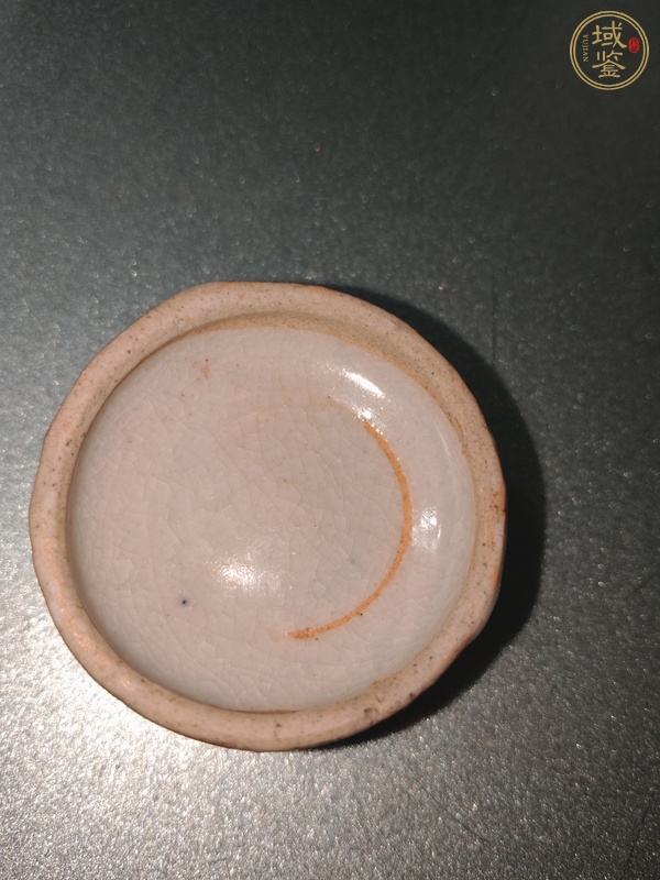 古玩陶瓷青花云鶴紋粉盒真品鑒賞圖