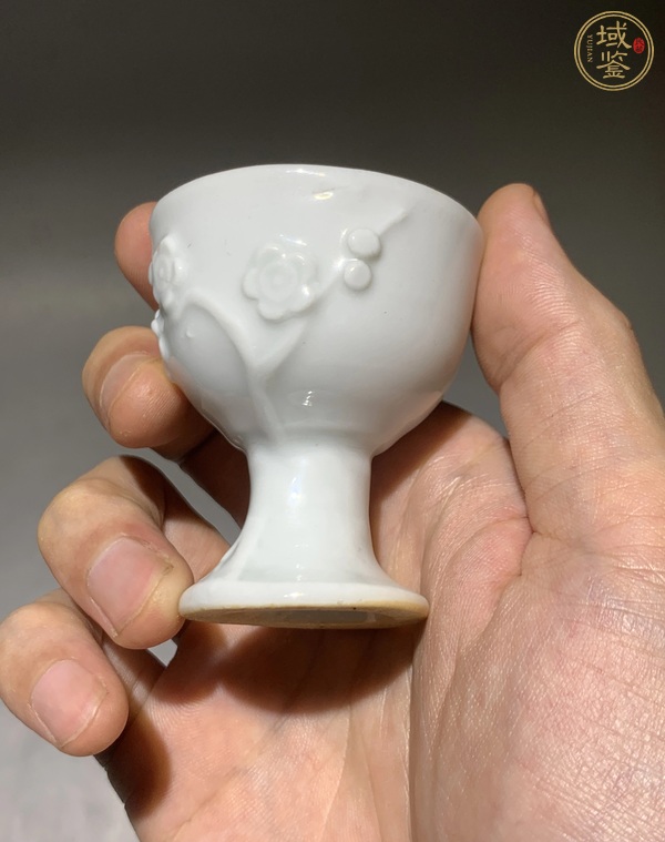 古玩陶瓷德化白瓷梅花杯真品鑒賞圖
