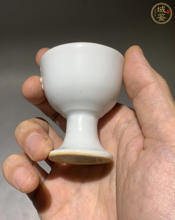 古玩陶瓷德化白瓷梅花杯真品鑒賞圖