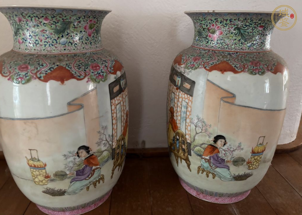 古玩人物紋粉彩燈籠瓶真品鑒賞圖