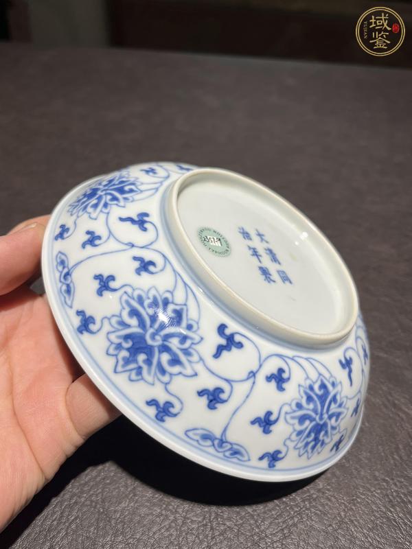 古玩陶瓷青化纏枝蓮盤真品鑒賞圖