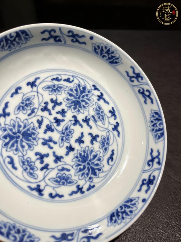 古玩陶瓷青化纏枝蓮盤真品鑒賞圖