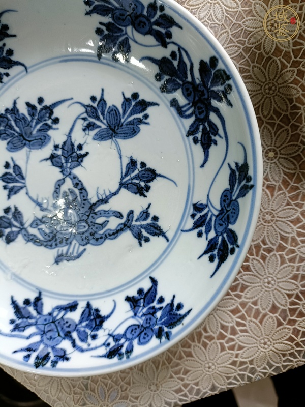 古玩陶瓷福壽三多紋青花盤真品鑒賞圖
