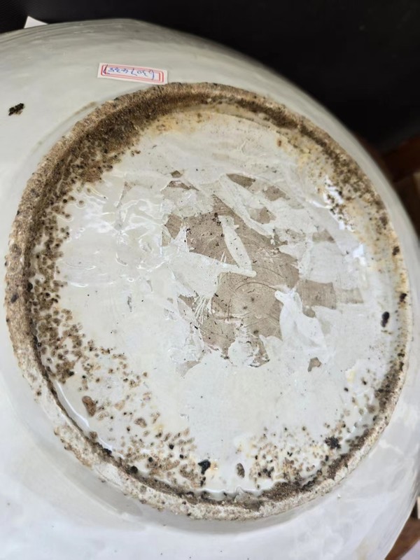 古玩陶瓷眀代晚期特大紅綠彩鳳凰花卉紋盤拍賣，當(dāng)前價(jià)格14000元