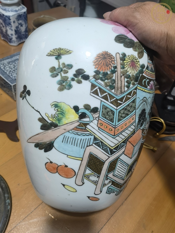 古玩陶瓷民國(guó)淺降彩博古圖冬瓜罐真品鑒賞圖