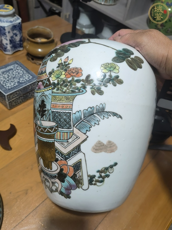 古玩陶瓷民國(guó)淺降彩博古圖冬瓜罐真品鑒賞圖