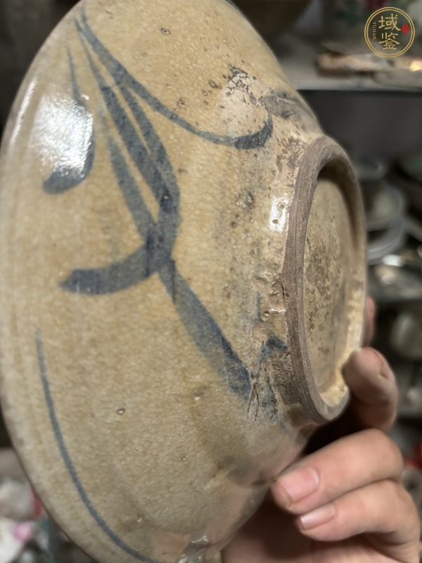 古玩陶瓷青花盤真品鑒賞圖