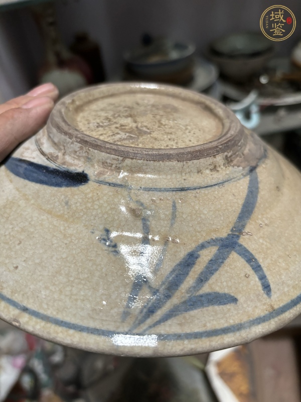古玩陶瓷青花盤真品鑒賞圖