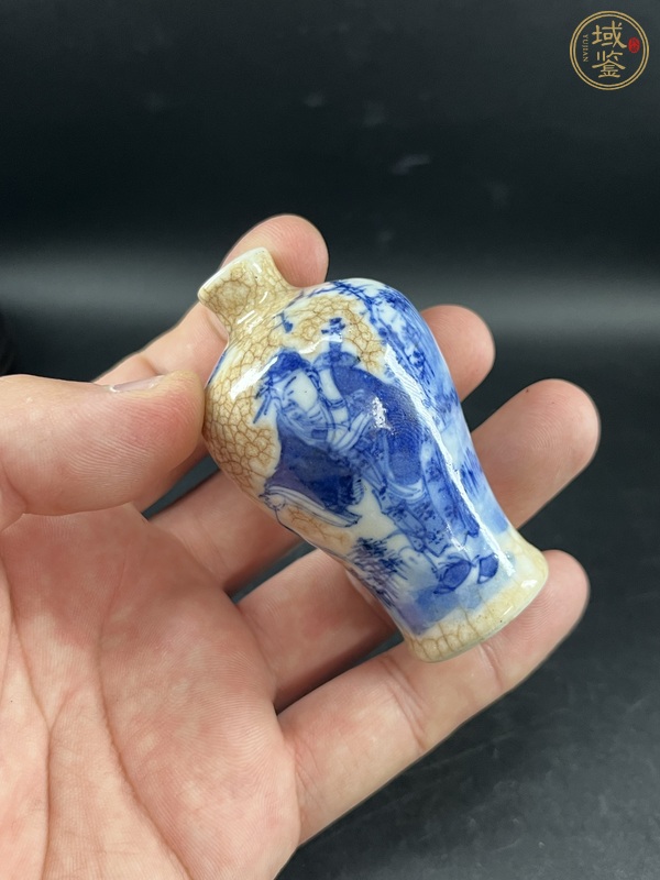 古玩陶瓷哥釉青花人物梅瓶真品鑒賞圖