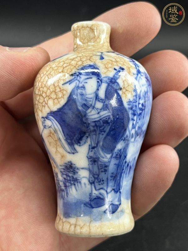 古玩陶瓷哥釉青花人物梅瓶真品鑒賞圖