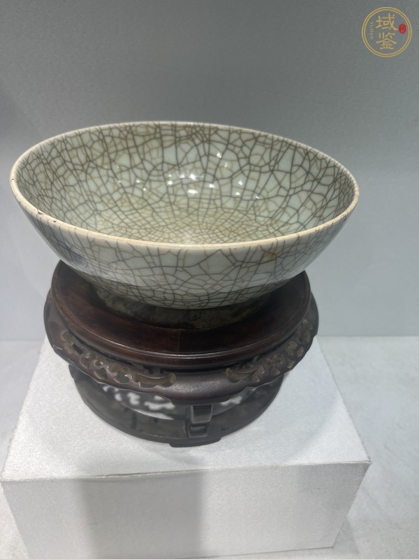 古玩陶瓷仿官釉大碗真品鑒賞圖