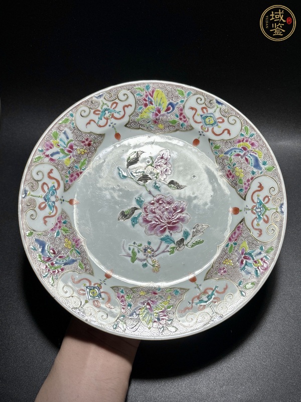 古玩陶瓷粉彩折枝花卉紋盤真品鑒賞圖