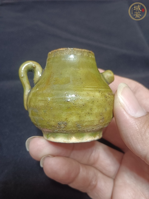 古玩陶瓷青釉硯滴真品鑒賞圖