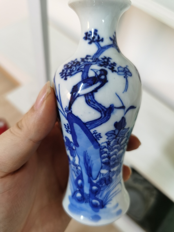 古玩陶瓷清光緒·青花花鳥(niǎo)觀音瓶一對(duì)拍賣，當(dāng)前價(jià)格6000元