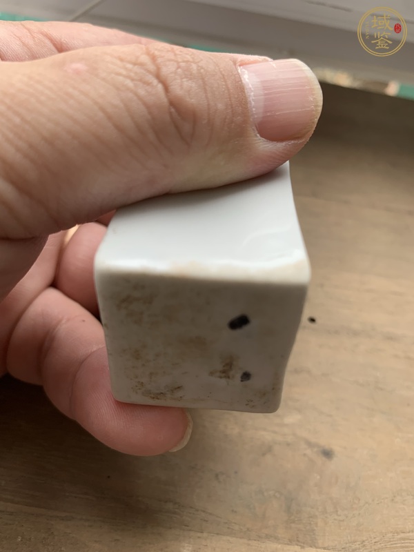 古玩陶瓷德化窯獅子印章真品鑒賞圖