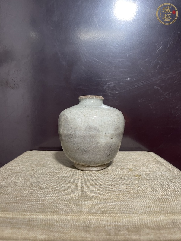古玩陶瓷龍泉青瓷蘋果尊真品鑒賞圖