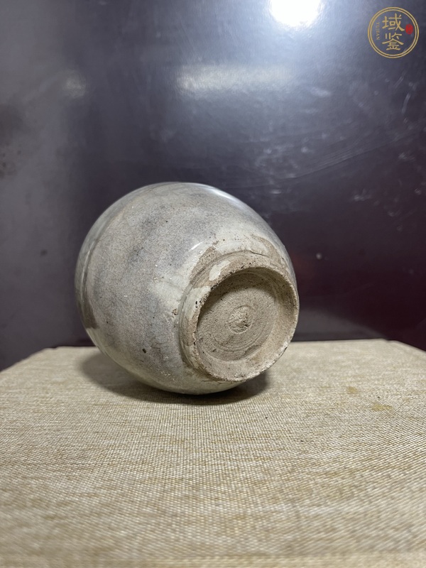 古玩陶瓷龍泉青瓷蘋果尊真品鑒賞圖