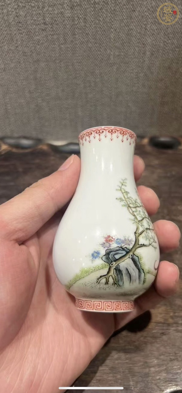 古玩陶瓷粉彩瓶真品鑒賞圖