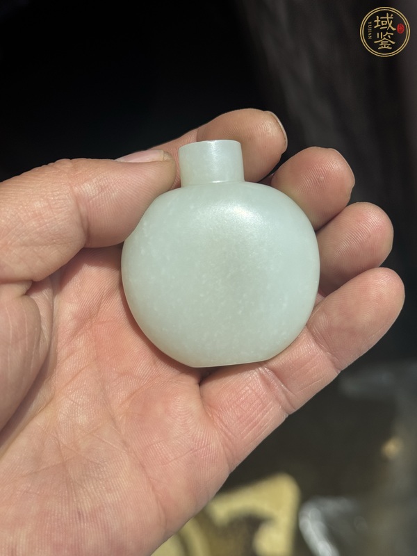 古玩玉器和田玉雕“素紋鼻煙壺”真品鑒賞圖
