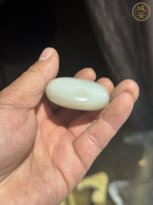 古玩玉器和田玉雕“素紋鼻煙壺”真品鑒賞圖