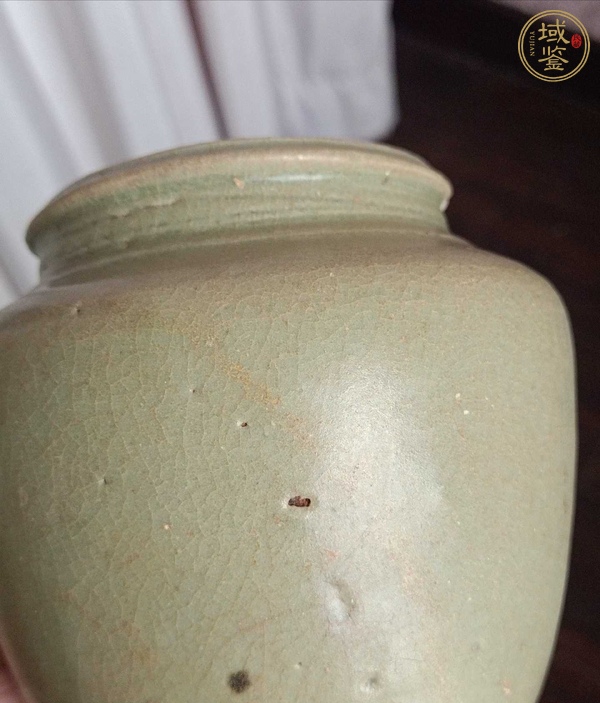 古玩陶瓷明代中期龍泉窯青釉罐真品鑒賞圖
