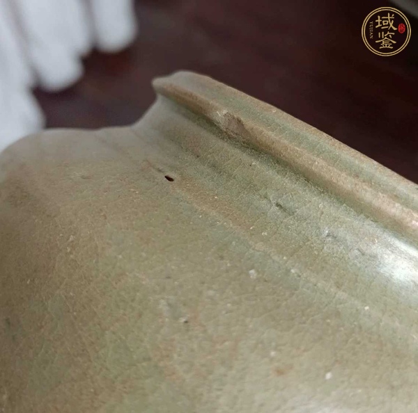 古玩陶瓷明代中期龍泉窯青釉罐真品鑒賞圖