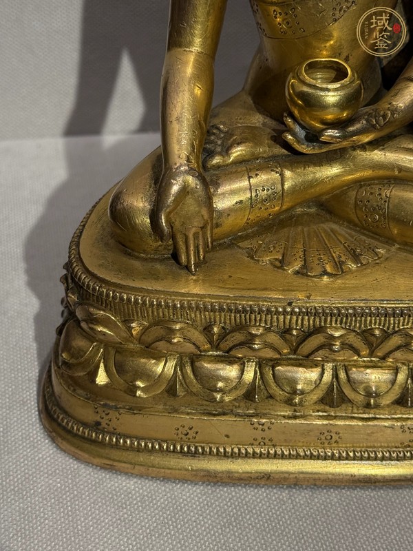 古玩銅器寶生佛真品鑒賞圖