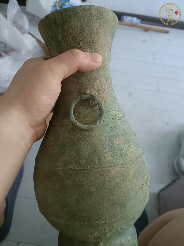 古玩銅器漢代雙耳銅瓶真品鑒賞圖