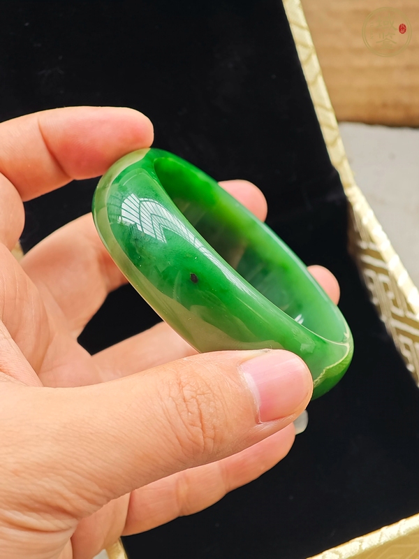 古玩玉器天然碧玉手鐲真品鑒賞圖
