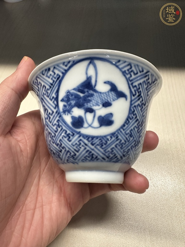 古玩陶瓷青花杯真品鑒賞圖