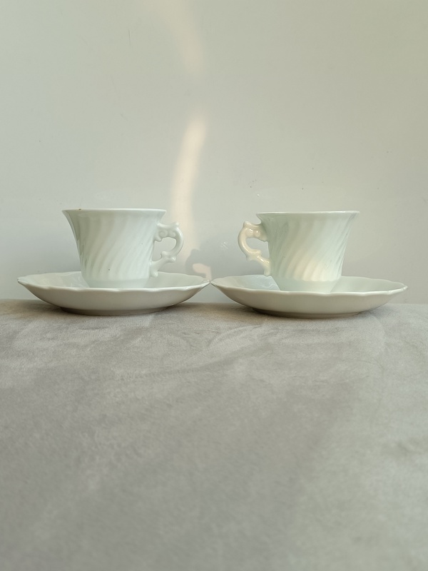 古玩陶瓷白釉杯碟拍賣，當前價格388元