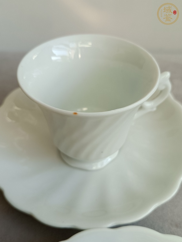 古玩陶瓷白釉杯碟真品鑒賞圖