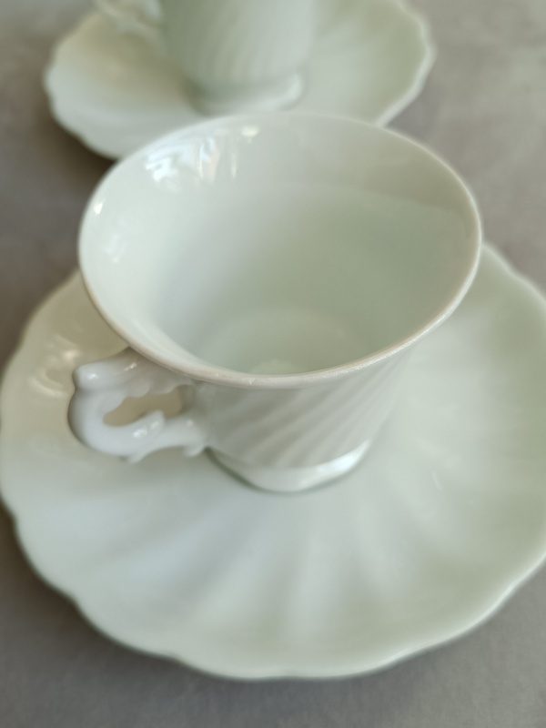 古玩陶瓷白釉杯碟拍賣，當前價格388元