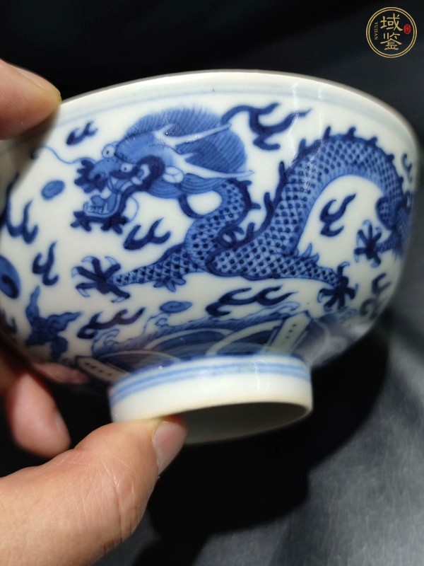 古玩陶瓷龍紋青花茶圓真品鑒賞圖