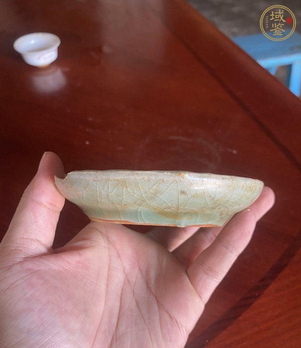 古玩陶瓷龍泉青瓷雙魚洗真品鑒賞圖