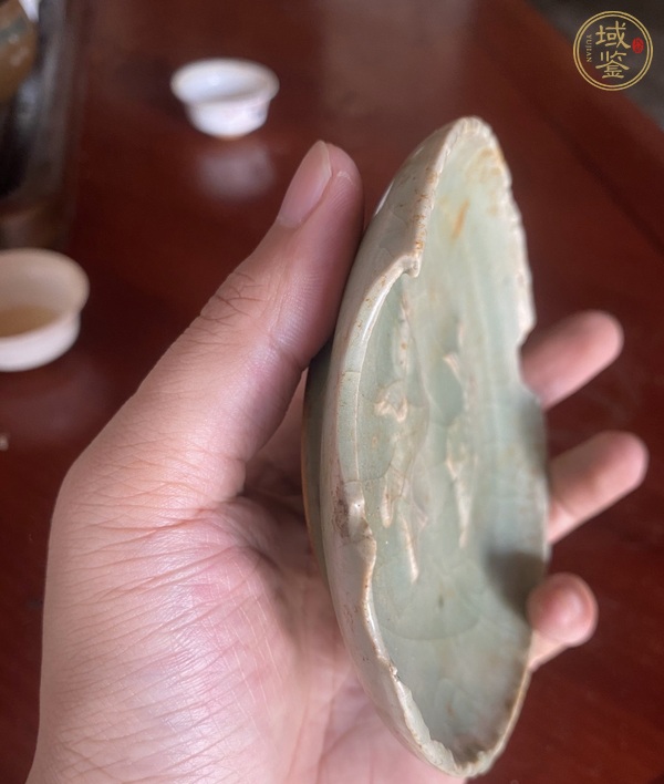 古玩陶瓷龍泉青瓷雙魚洗真品鑒賞圖