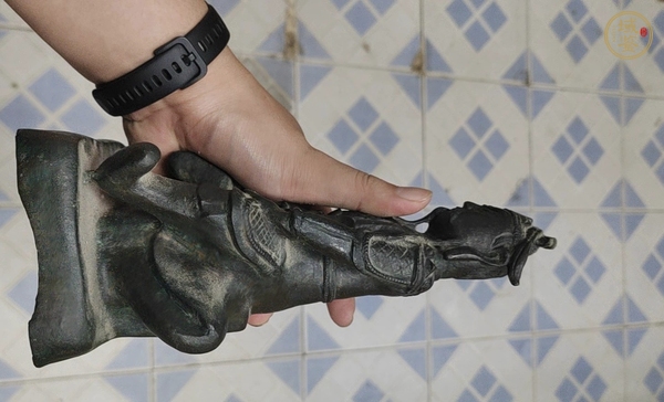 古玩銅器造像真品鑒賞圖