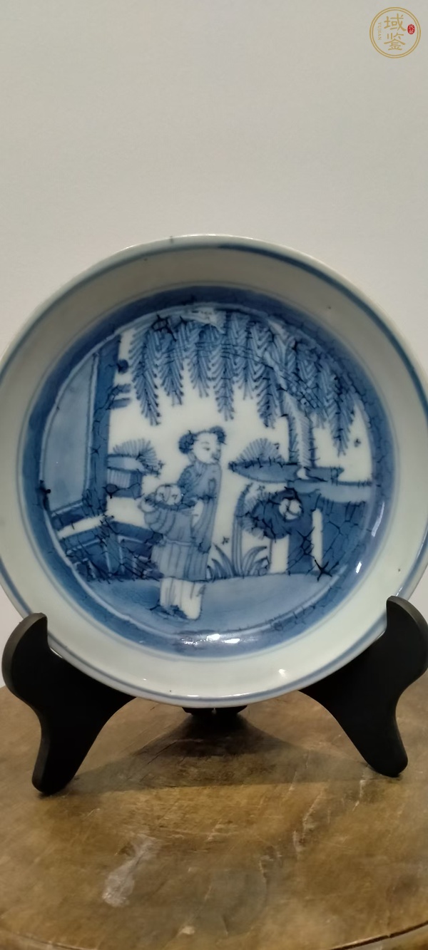古玩清中期青花人物盤真品鑒賞圖