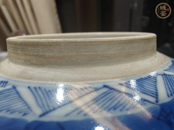 古玩陶瓷青花冰梅紋罐真品鑒賞圖