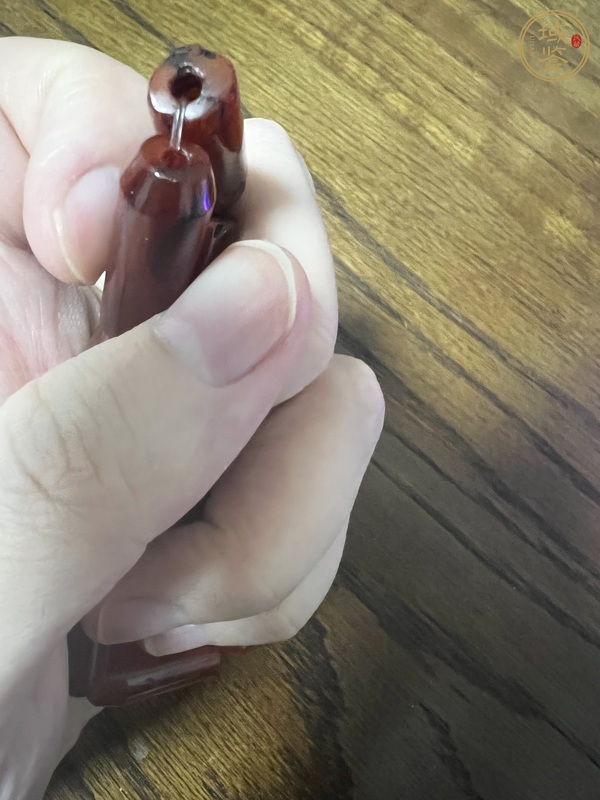 古玩玉器天然紅瑪瑙珠真品鑒賞圖