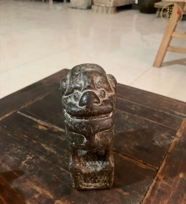 古玩雜項(xiàng)青石案臺獅子真品鑒賞圖
