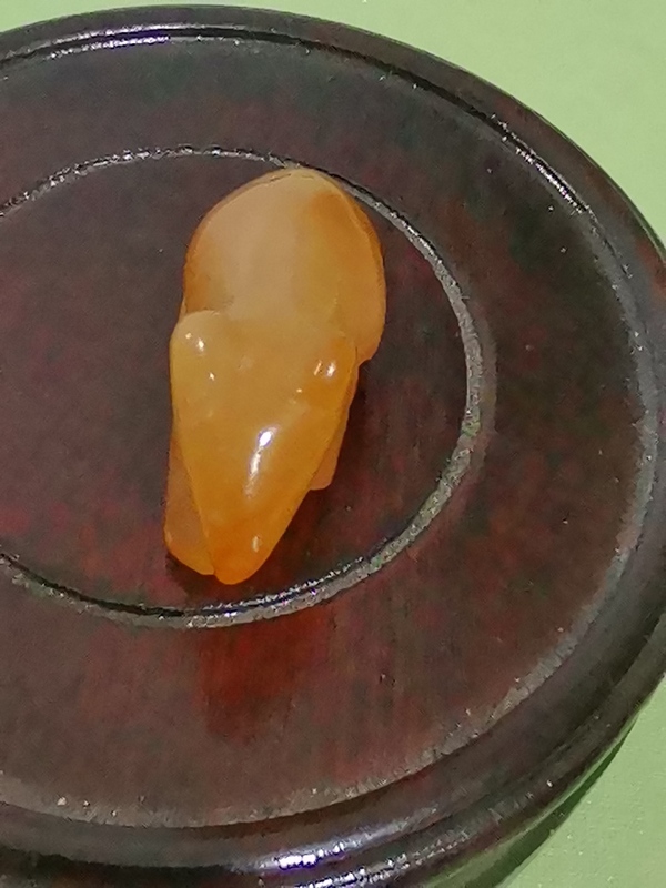 古玩玉器瑪瑙雕“老鼠”擺件拍賣，當(dāng)前價(jià)格200元